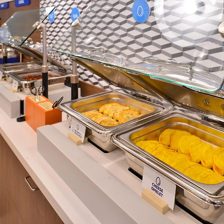 Holiday Inn Express Hotel & Suites Bismarck By Ihg Luaran gambar