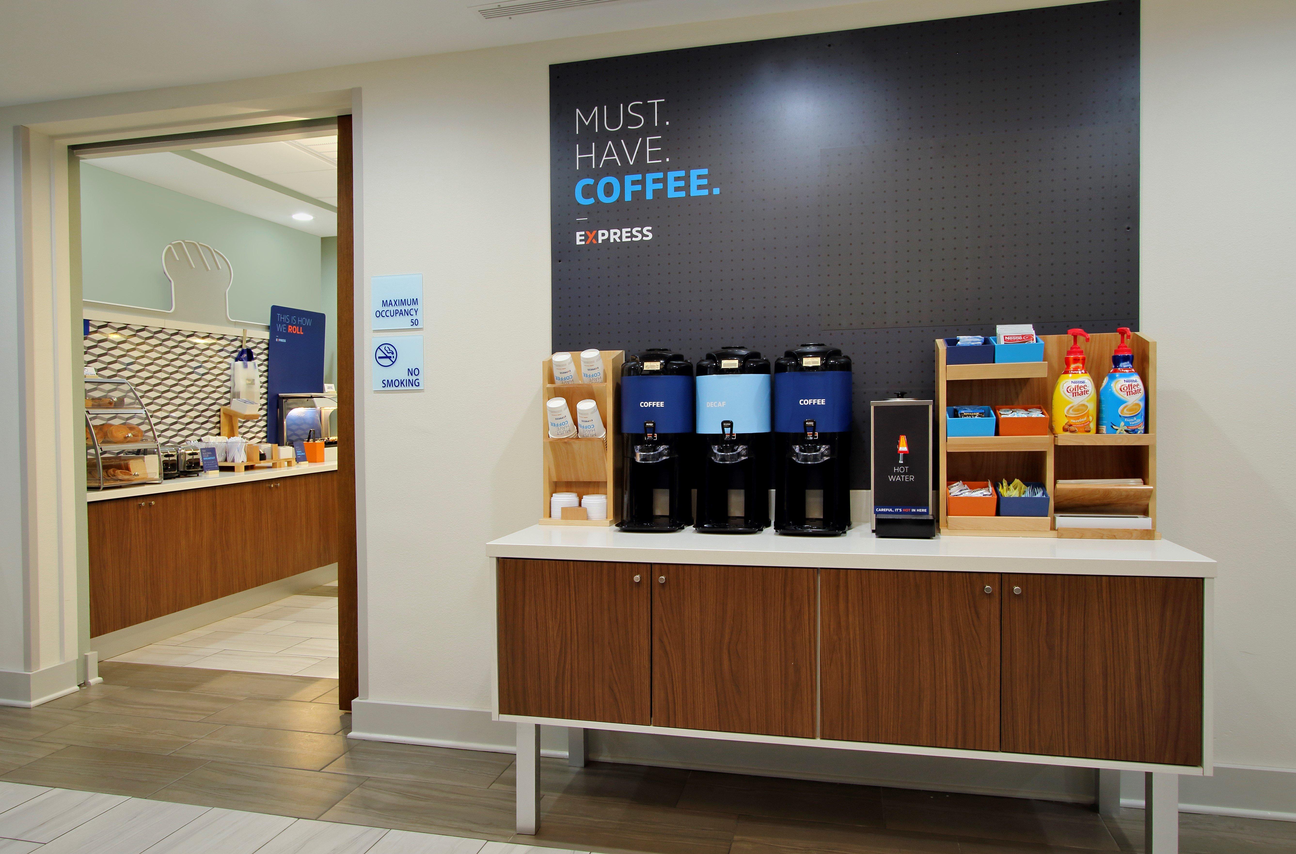 Holiday Inn Express Hotel & Suites Bismarck By Ihg Luaran gambar