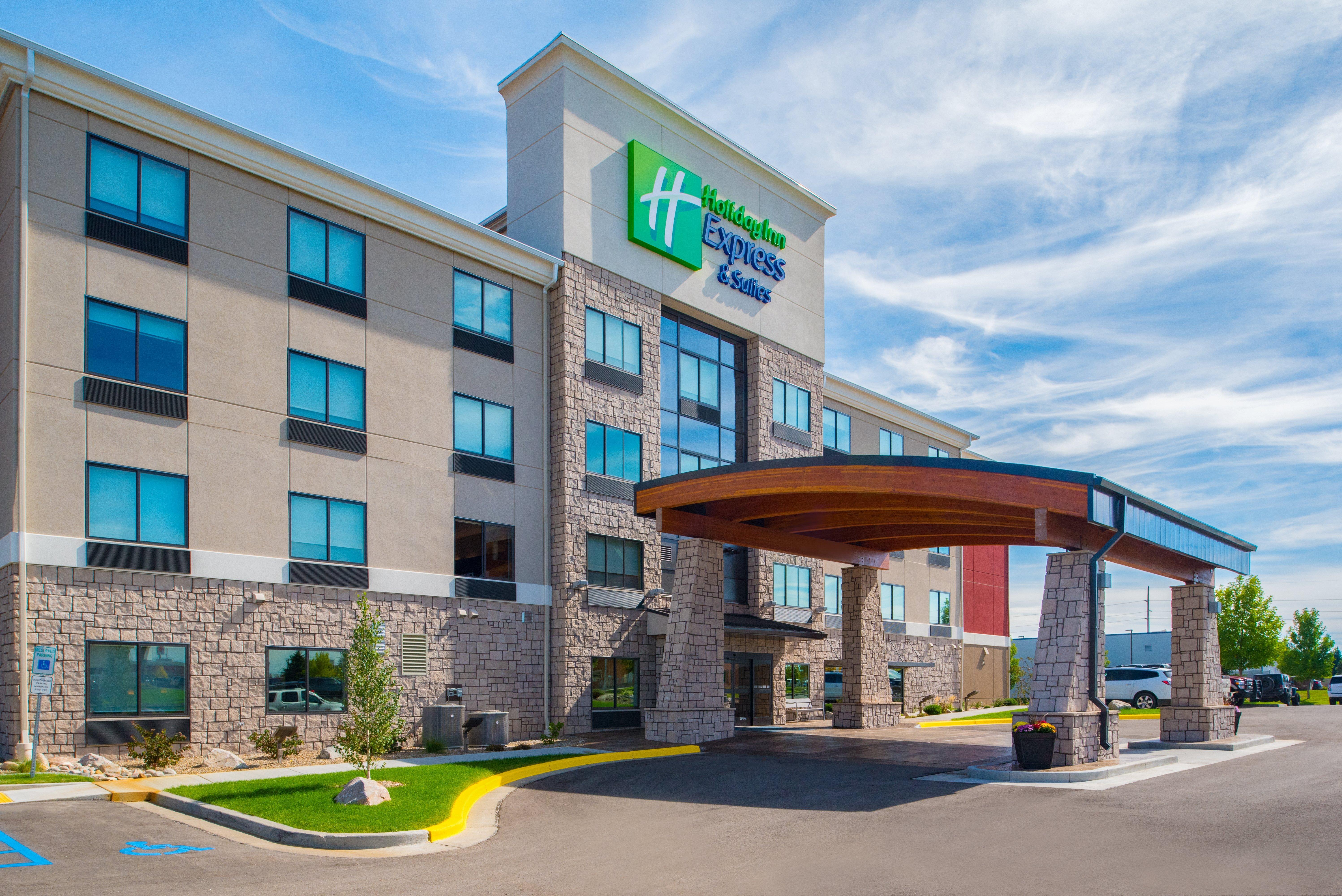 Holiday Inn Express Hotel & Suites Bismarck By Ihg Luaran gambar