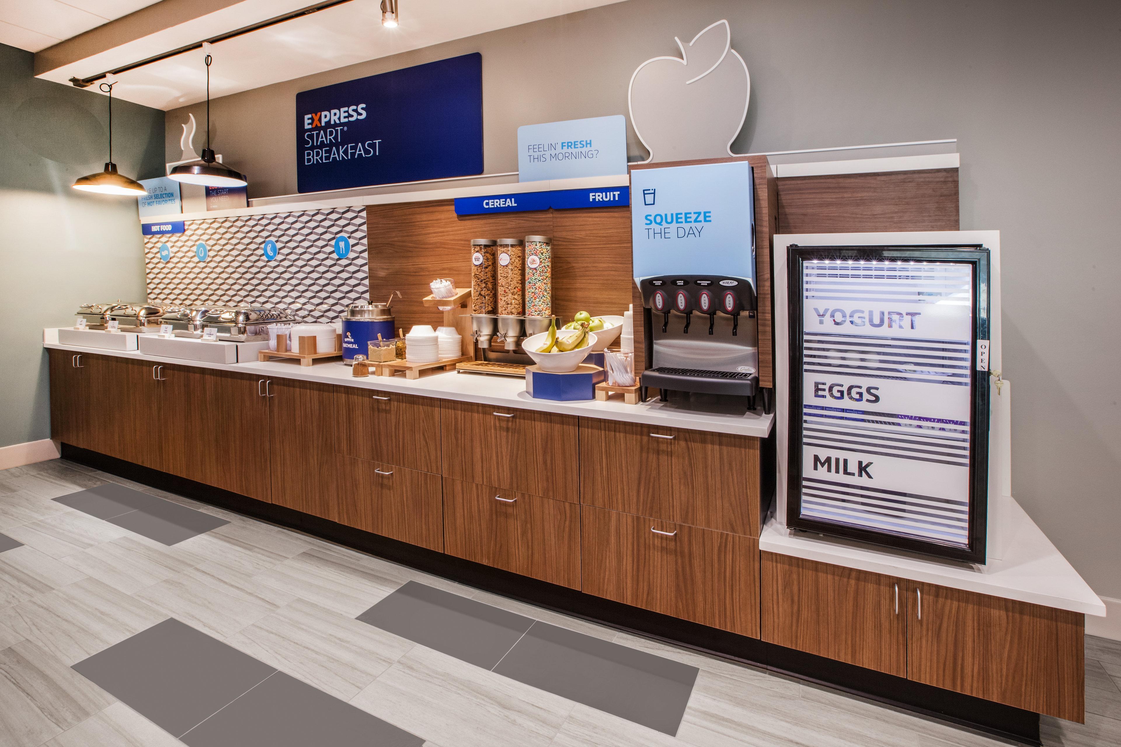 Holiday Inn Express Hotel & Suites Bismarck By Ihg Luaran gambar