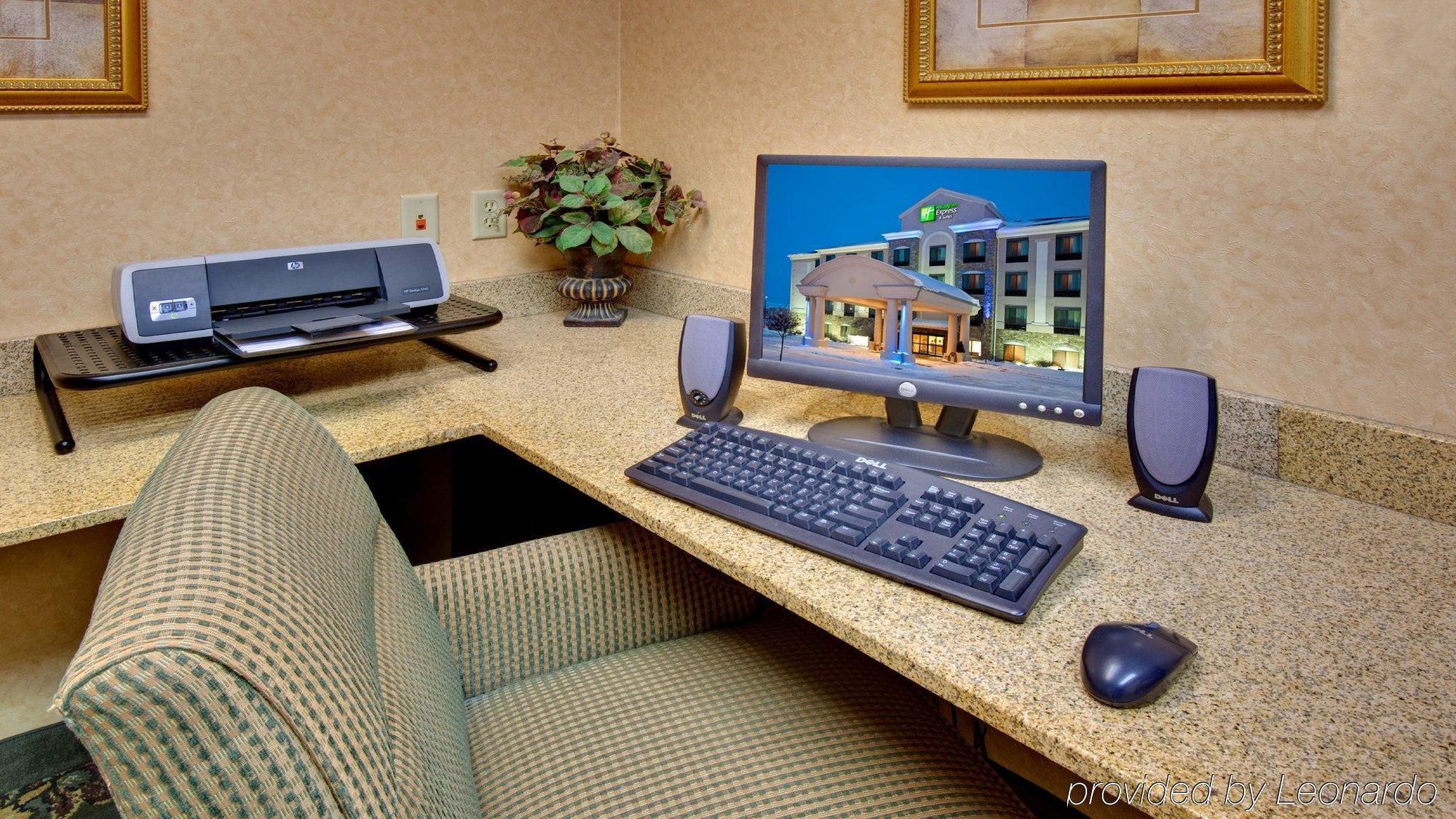 Holiday Inn Express Hotel & Suites Bismarck By Ihg Kemudahan gambar