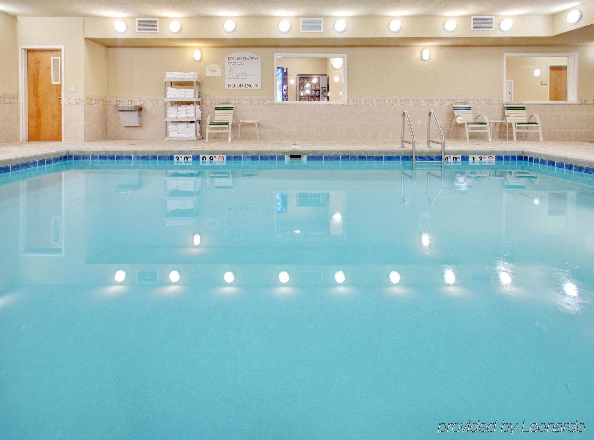 Holiday Inn Express Hotel & Suites Bismarck By Ihg Kemudahan gambar